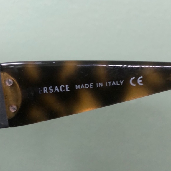 Versace Sunglasses - Picture 6 of 9